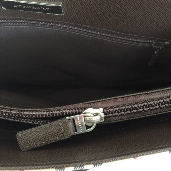 Burberry check canvas brown leather trim tote - Picture 11 of 11